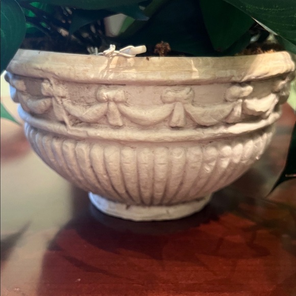 Big Elegant Green Faux Plant in Cream Planter - Picture 2 of 3